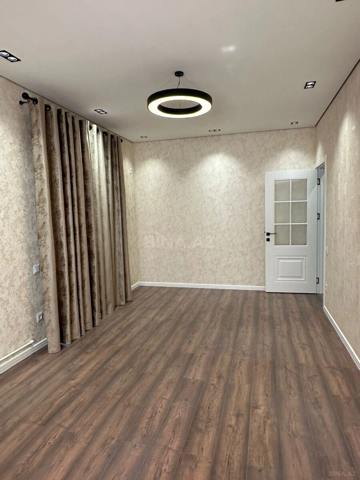 Satılır 2 otaqlı mənzil 42 m²