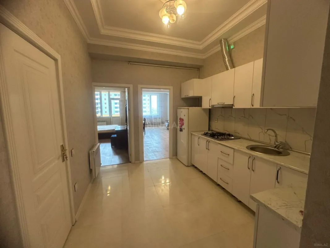 Kirayə verilir 2 otaqlı mənzil 70 m²