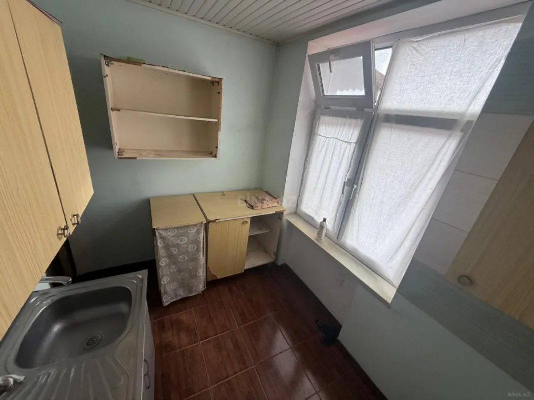 Satılır 2 otaqlı mənzil 42 m²