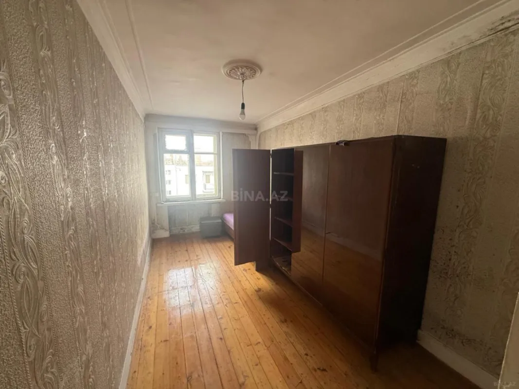 Satılır 2 otaqlı mənzil 42 m²