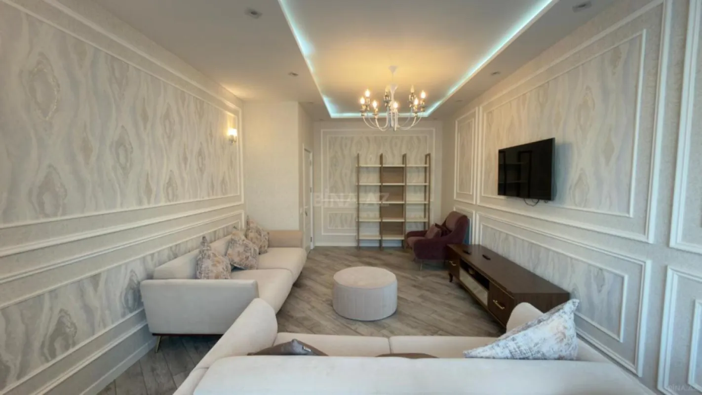 Satılır 2 otaqlı mənzil 76 m²