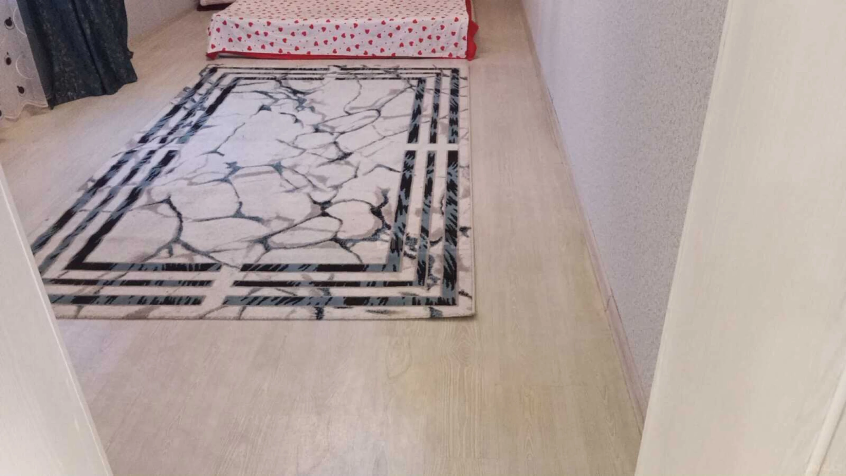 Satılır 8 otaqlı həyət evi 400 m²