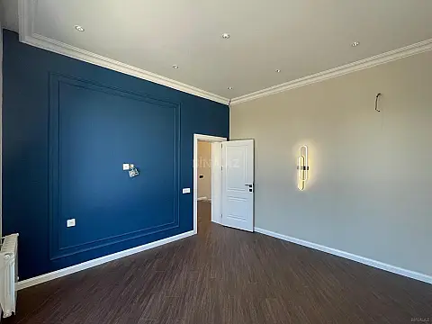 Satılır 5 otaqlı həyət evi 210 m²