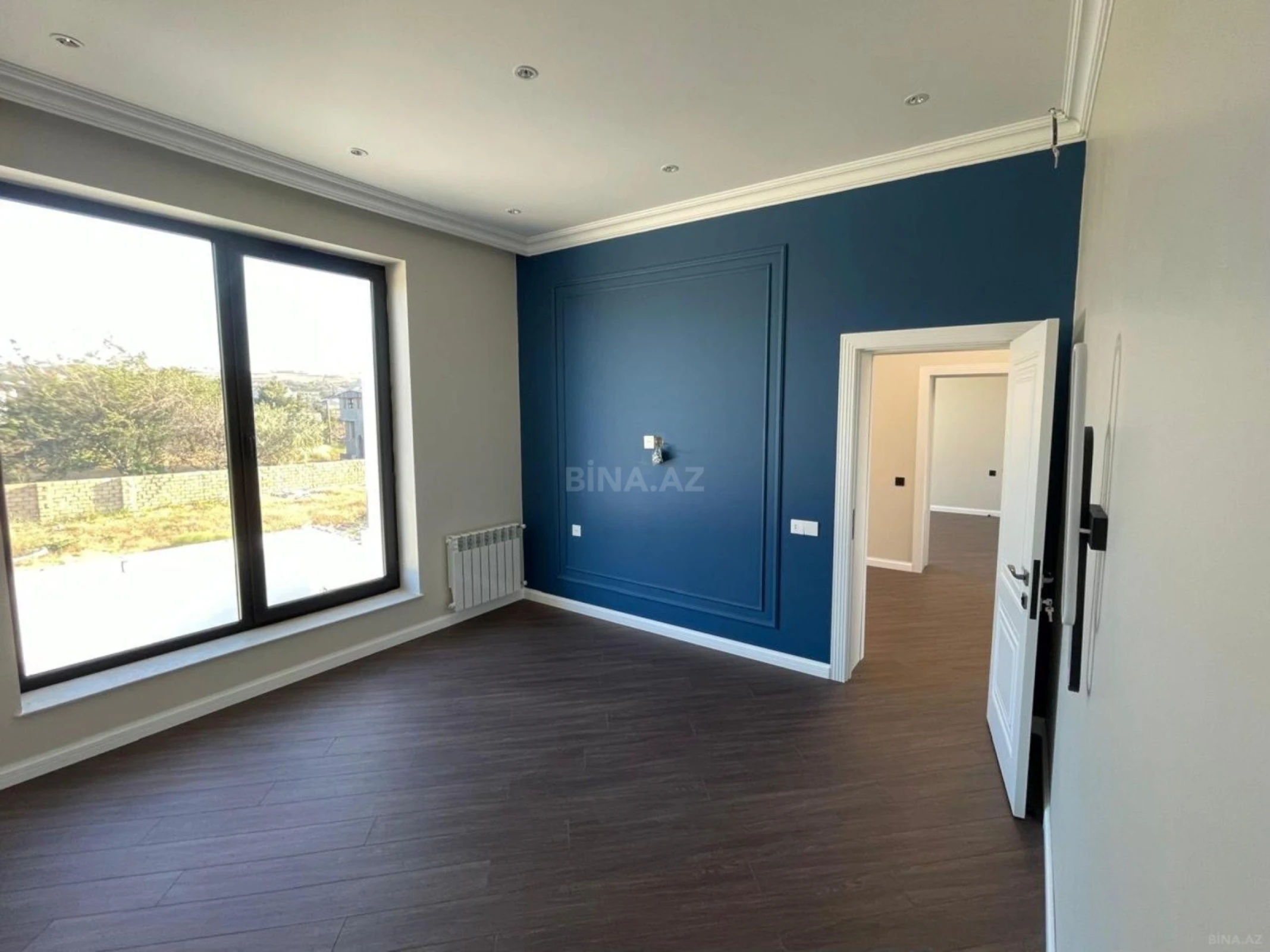 Satılır 5 otaqlı həyət evi 210 m²