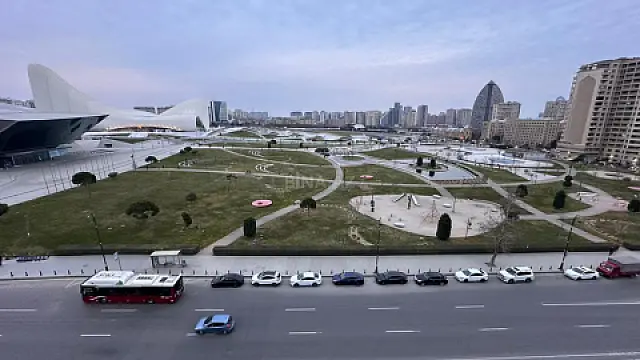 Kirayə verilir 3 otaqlı mənzil 115 m²