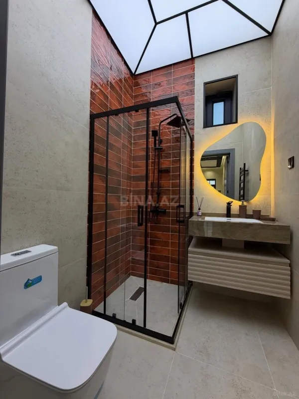 Kirayə verilir 4 otaqlı həyət evi 200 m²