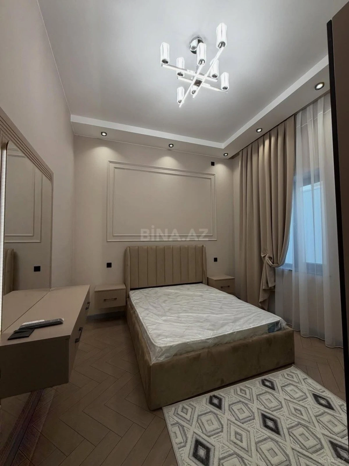 Kirayə verilir 4 otaqlı həyət evi 200 m²