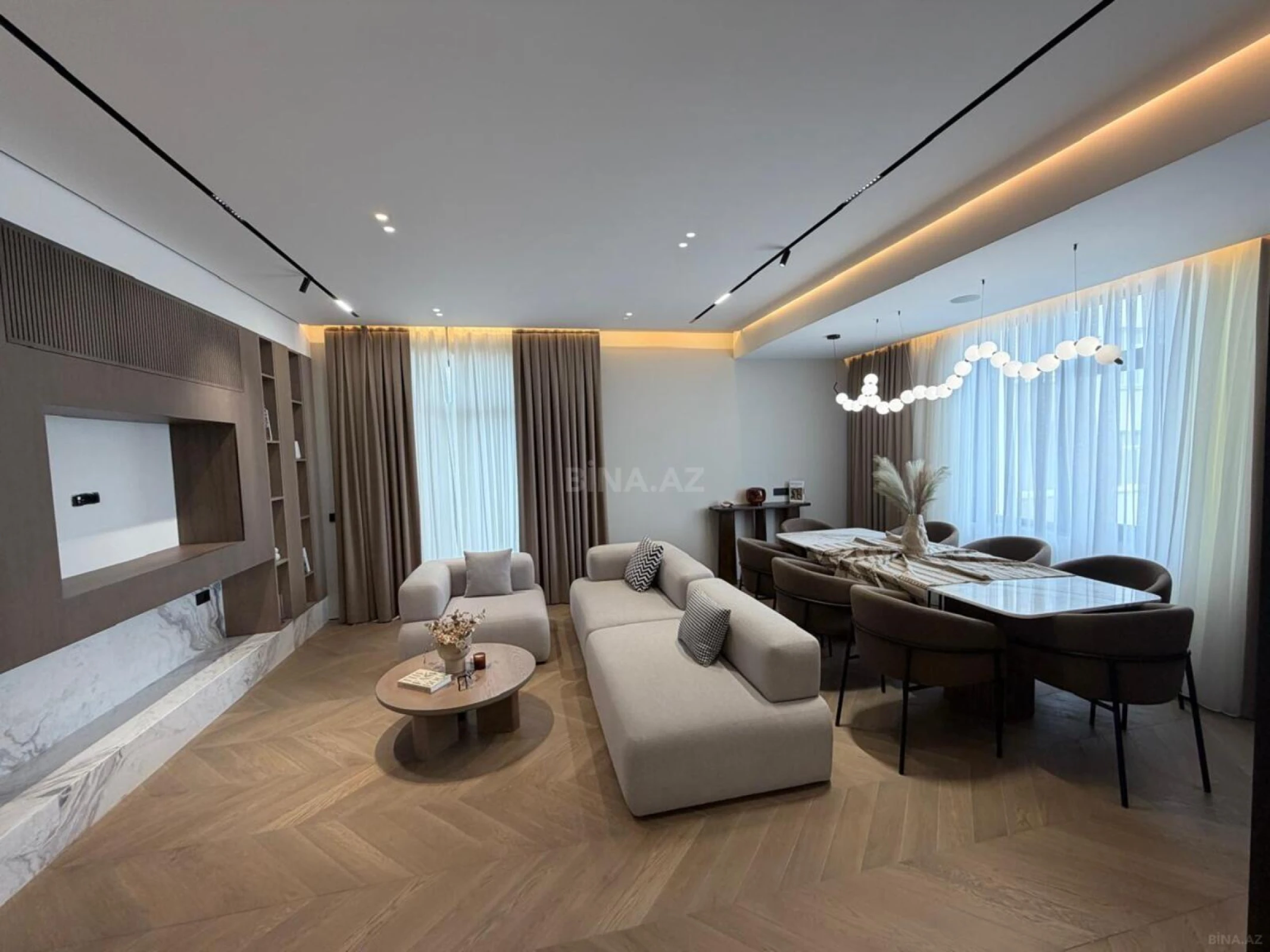 Kirayə verilir 3 otaqlı mənzil 150 m²