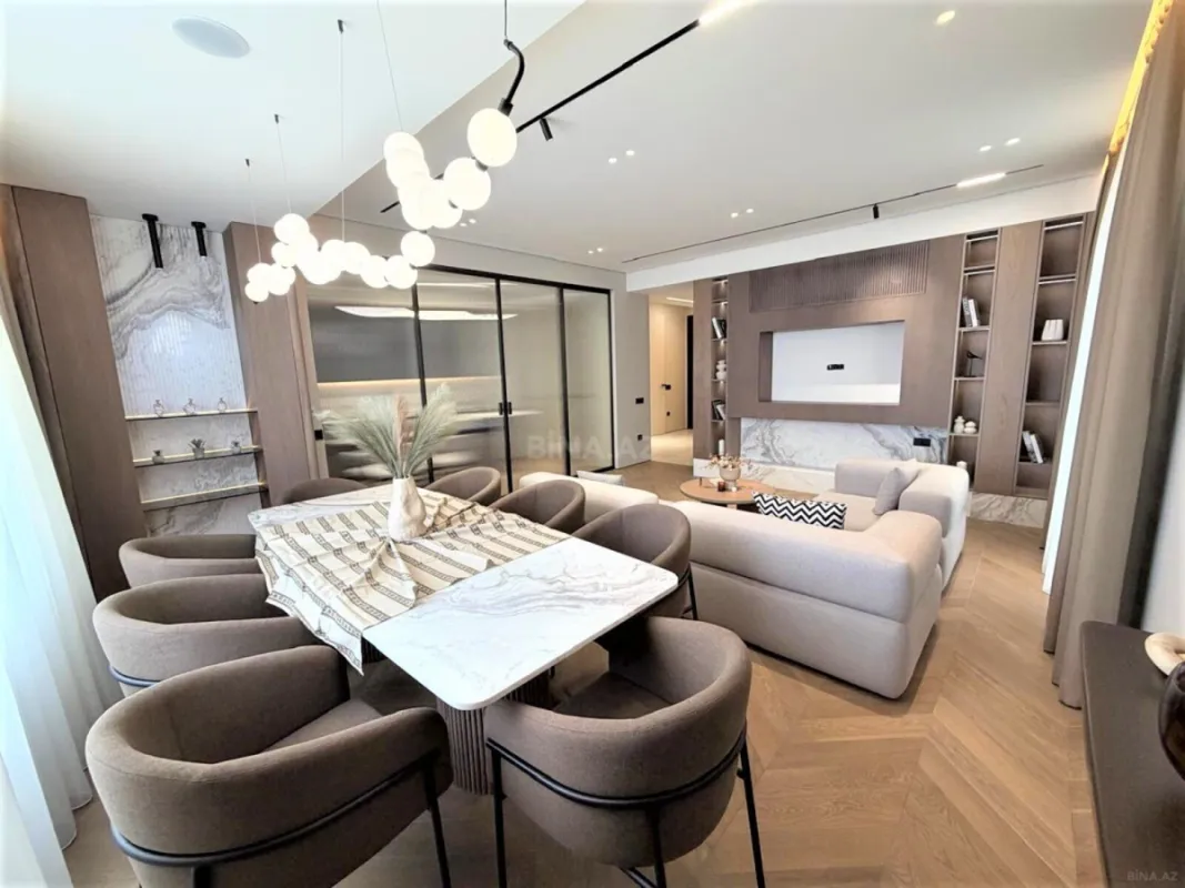 Kirayə verilir 3 otaqlı mənzil 150 m²