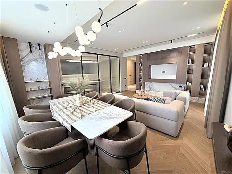 Kirayə verilir 3 otaqlı mənzil 150 m²