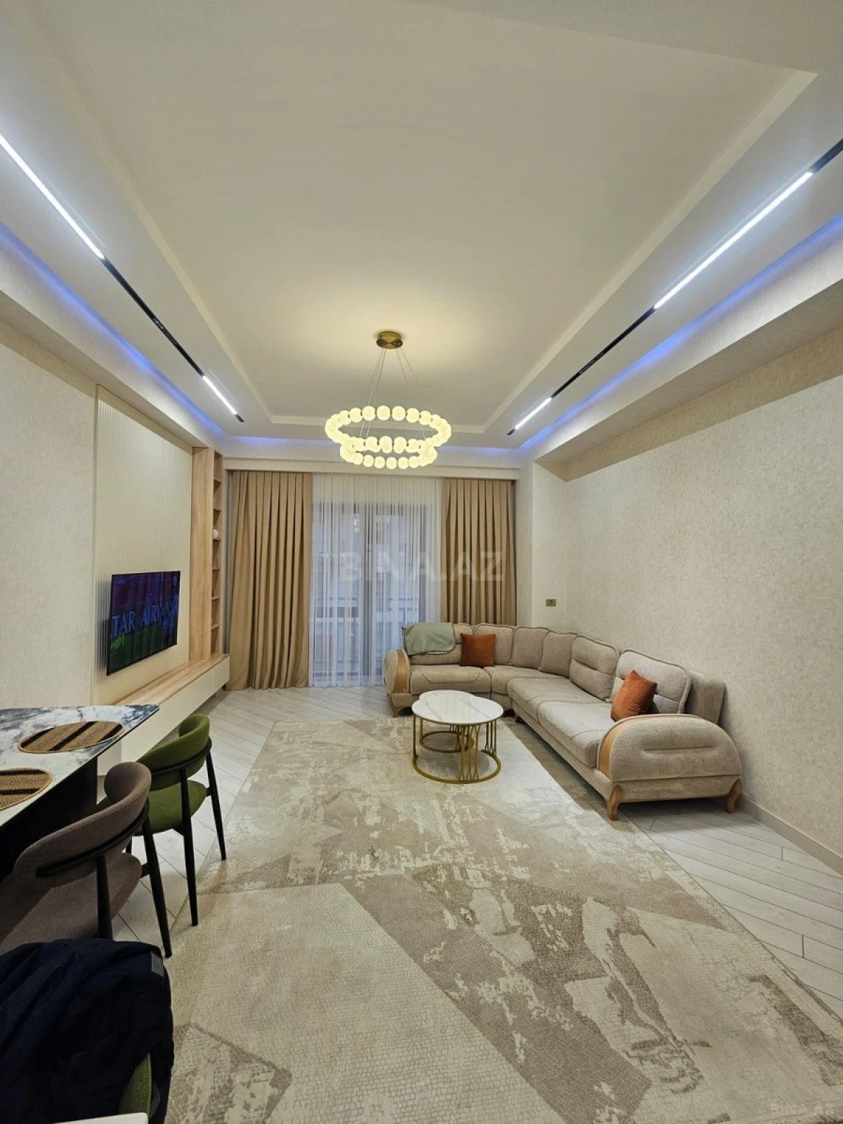Kirayə verilir 3 otaqlı mənzil 120 m²