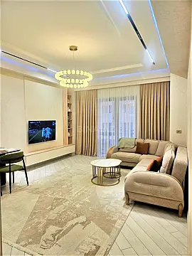 Kirayə verilir 3 otaqlı mənzil 120 m²