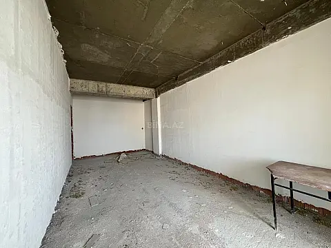 Satılır 3 otaqlı mənzil 117.7 m²
