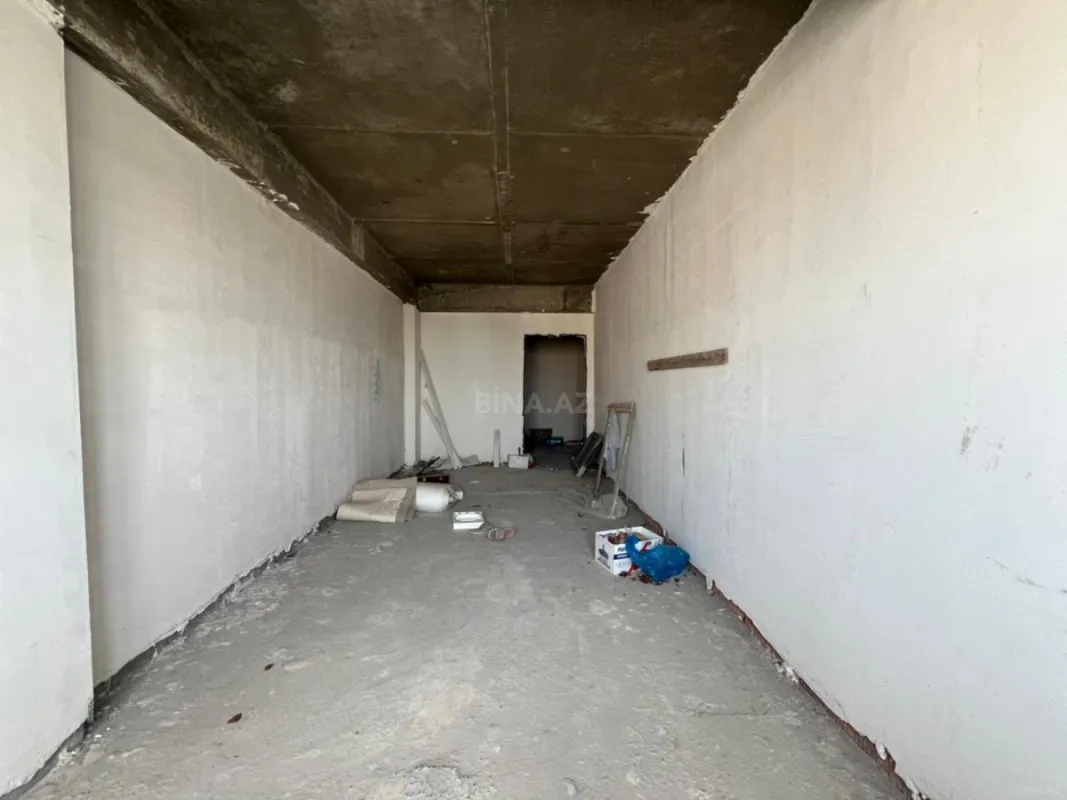 Satılır 3 otaqlı mənzil 117.7 m²