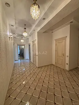 Kirayə verilir 3 otaqlı mənzil 130 m²