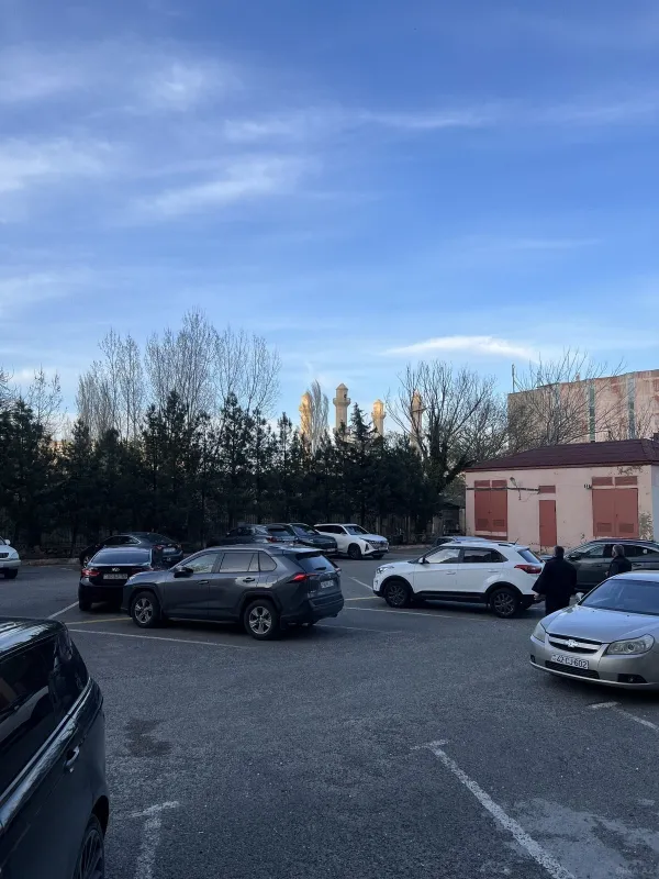 Satılır 3 otaqlı mənzil 112 m²