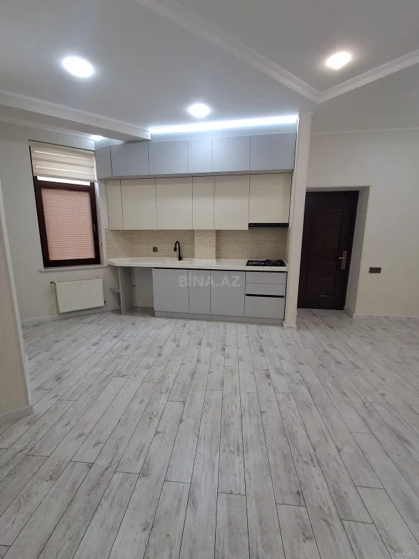 Satılır 3 otaqlı mənzil 95 m²