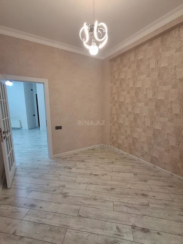 Satılır 3 otaqlı mənzil 95 m²