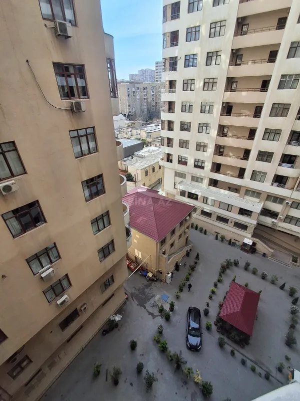 Satılır 3 otaqlı mənzil 95 m²