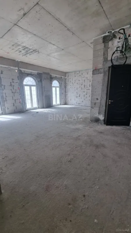 Satılır 3 otaqlı mənzil 112.4 m²