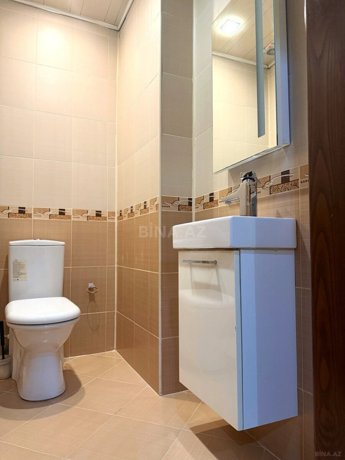 Satılır 3 otaqlı mənzil 120 m²