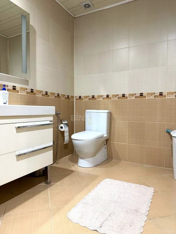 Satılır 3 otaqlı mənzil 120 m²