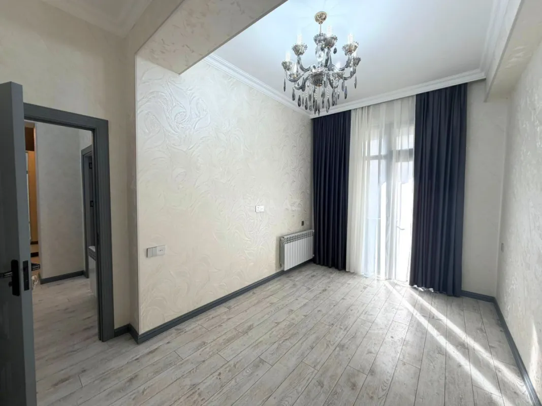 Satılır 2 otaqlı mənzil 63 m²