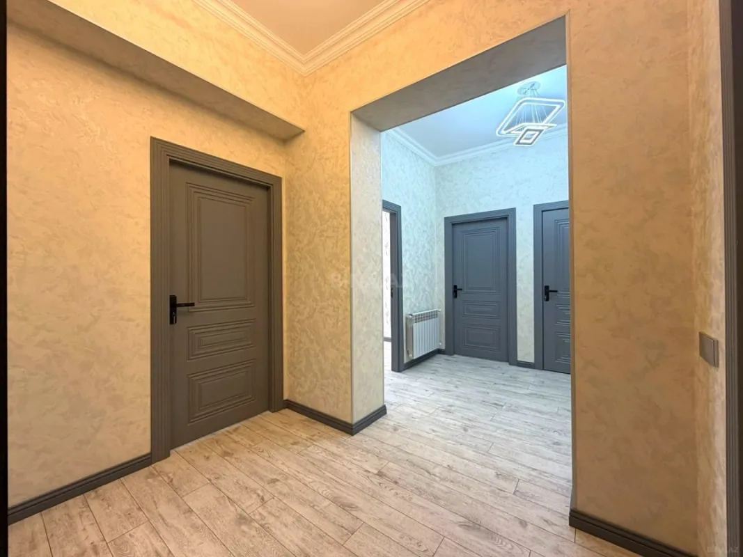 Satılır 2 otaqlı mənzil 63 m²