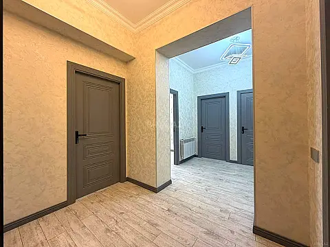 Satılır 2 otaqlı mənzil 63 m²