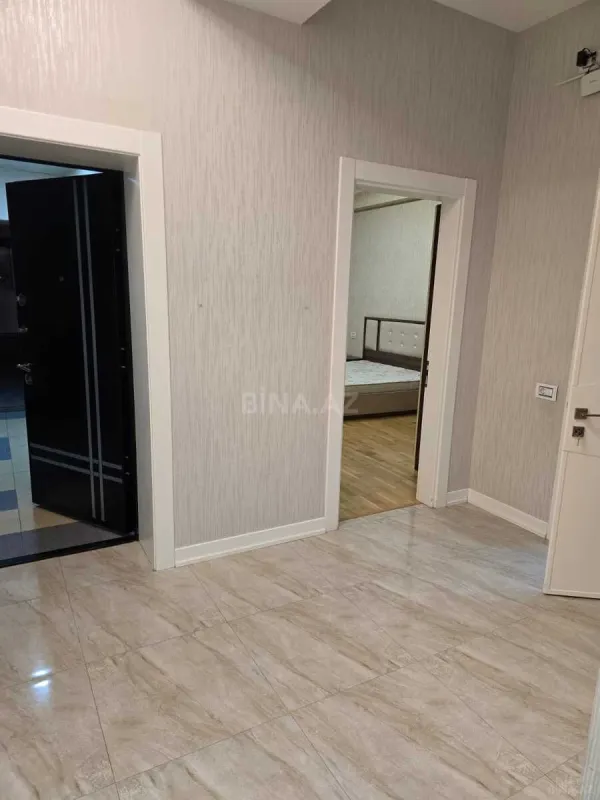 Satılır 3 otaqlı mənzil 95 m²
