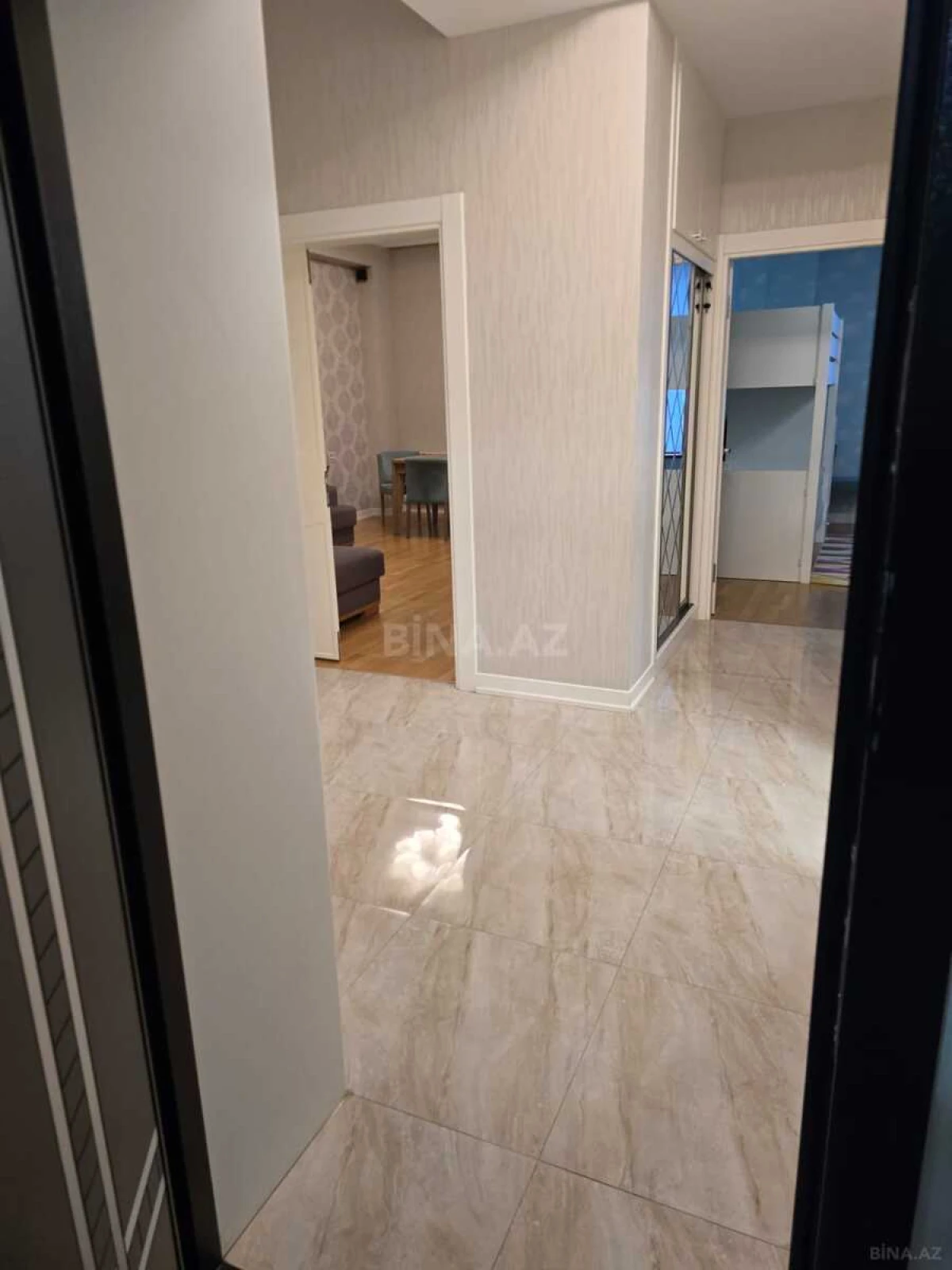 Satılır 3 otaqlı mənzil 95 m²