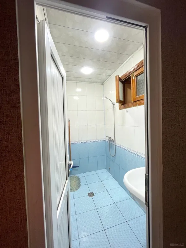 Satılır 5 otaqlı mənzil 120 m²