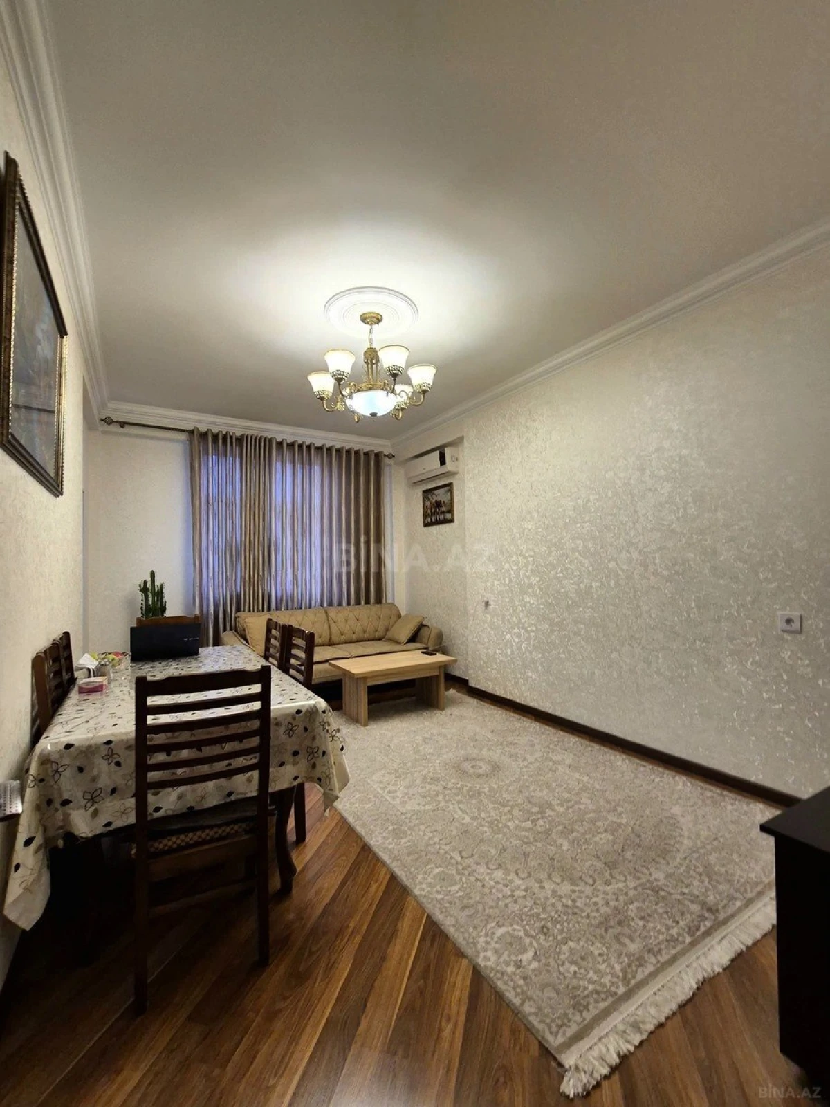Satılır 2 otaqlı mənzil 55 m²