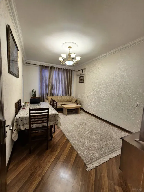 Satılır 2 otaqlı mənzil 55 m²