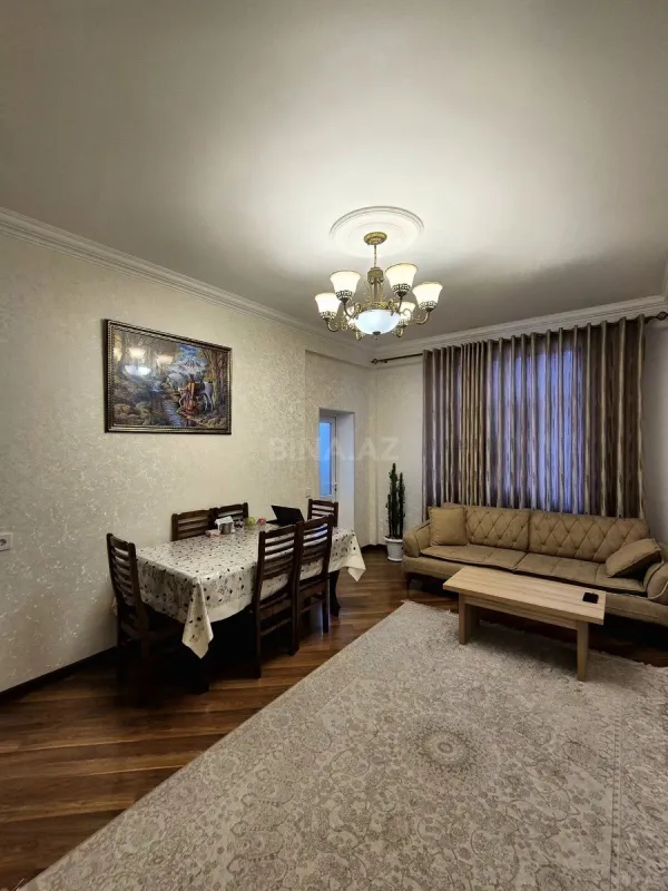 Satılır 2 otaqlı mənzil 55 m²