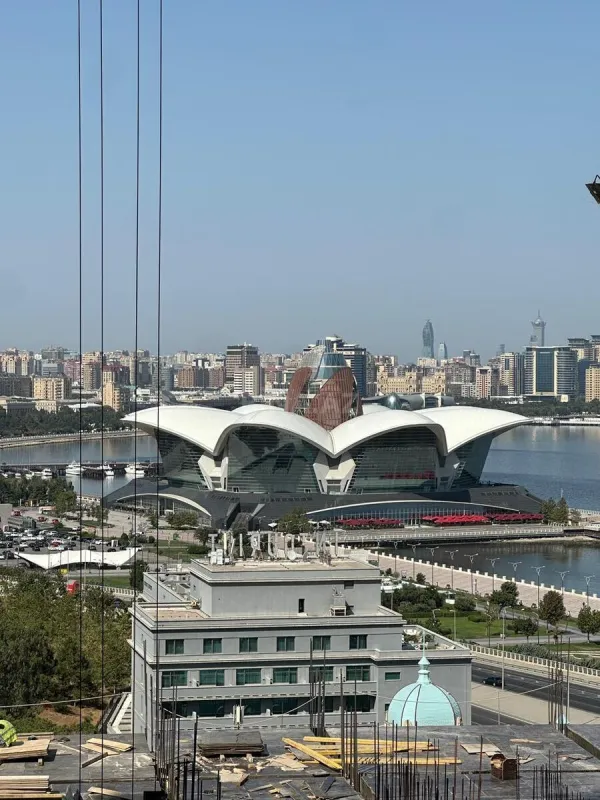 Kirayə verilir 3 otaqlı mənzil 125 m²