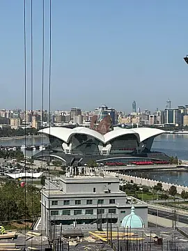 Kirayə verilir 3 otaqlı mənzil 125 m²