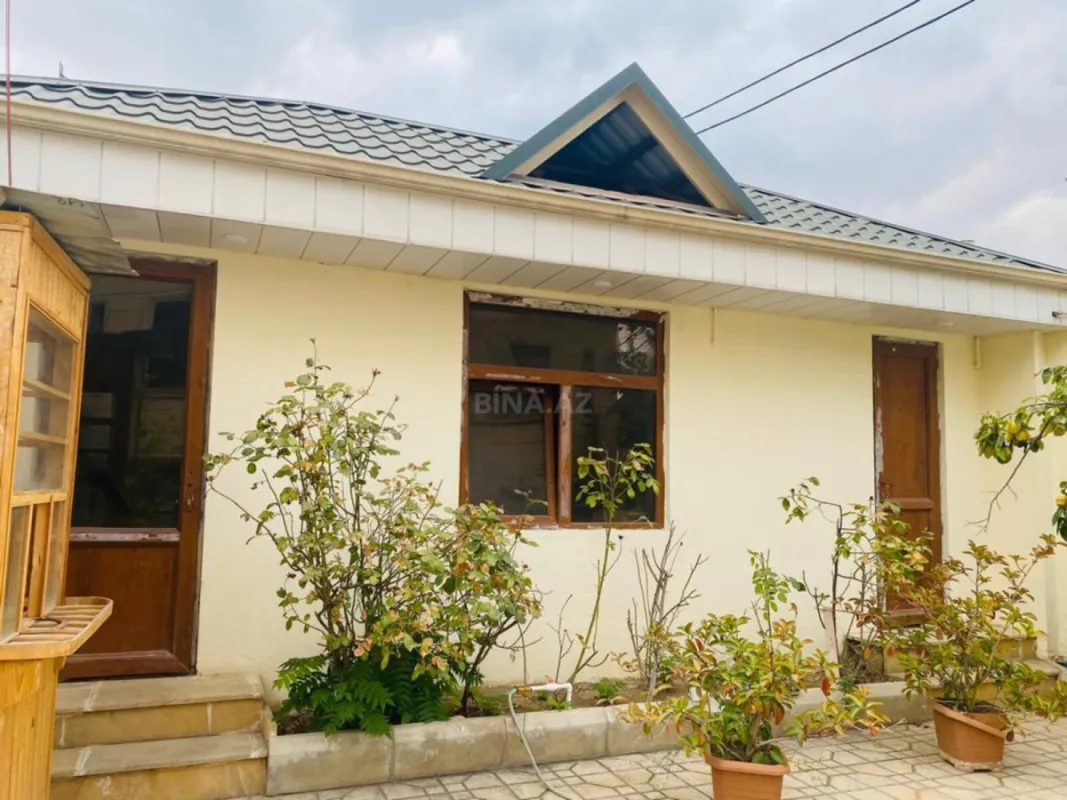 Satılır 6 otaqlı həyət evi 460 m²