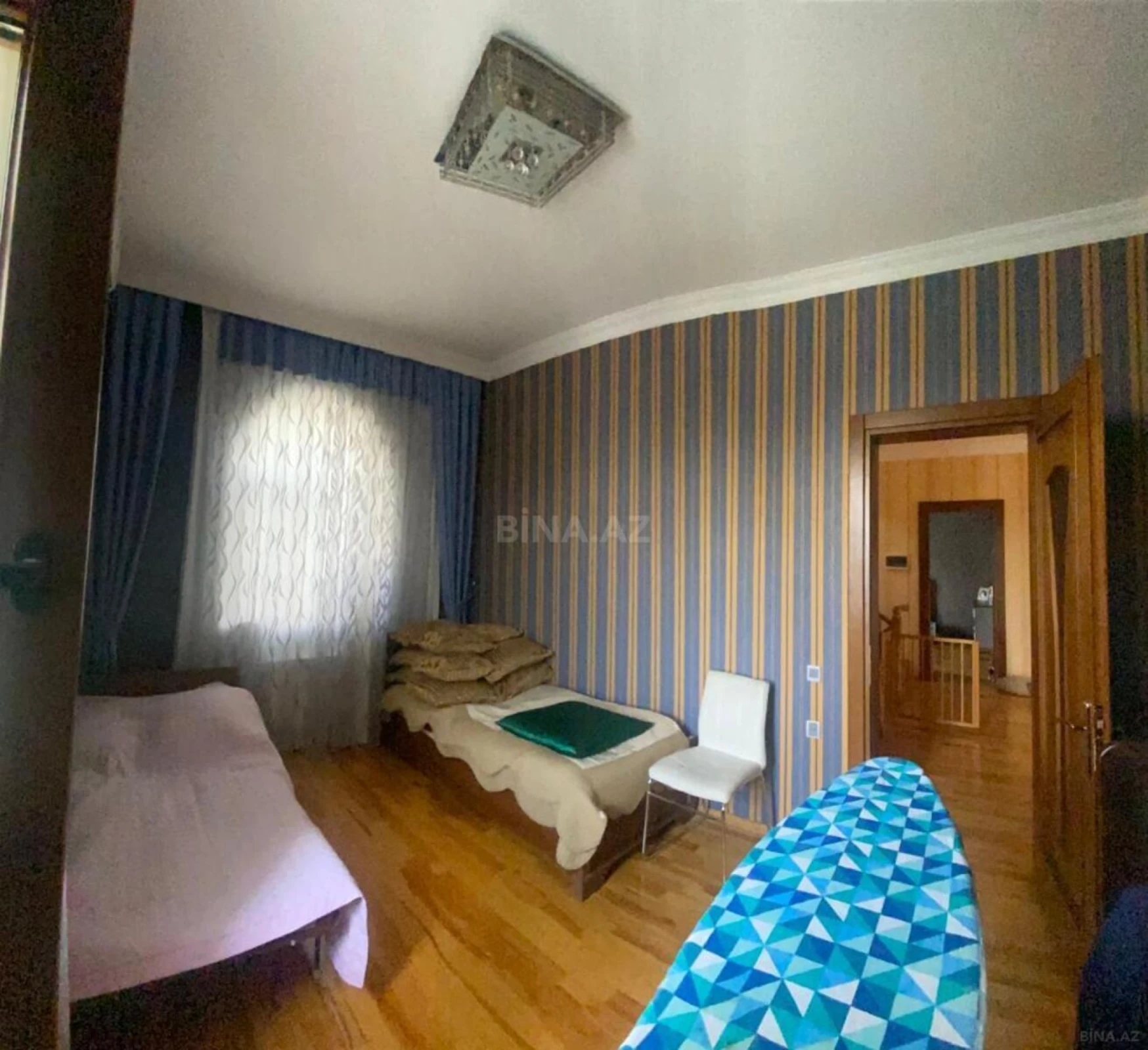 Satılır 6 otaqlı həyət evi 460 m²