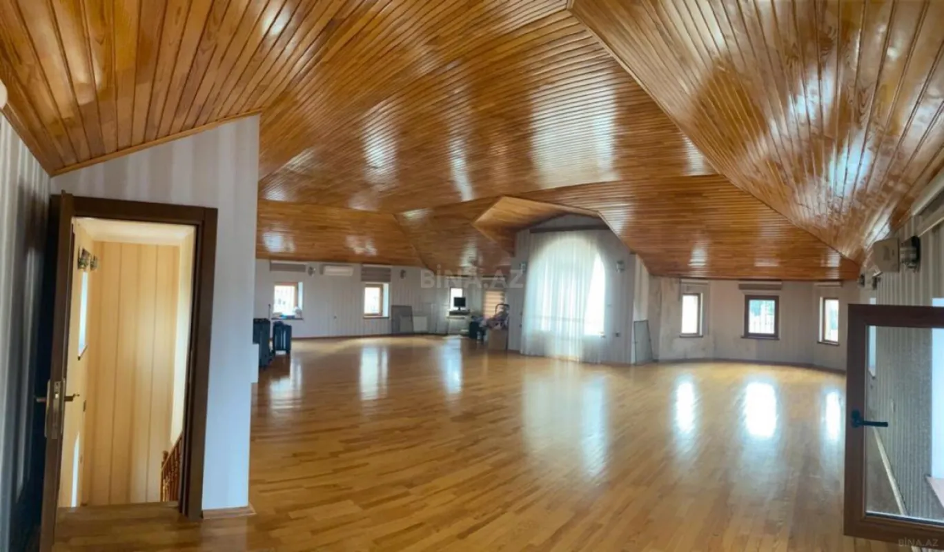 Satılır 6 otaqlı həyət evi 460 m²