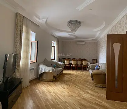 Satılır 6 otaqlı həyət evi 460 m²
