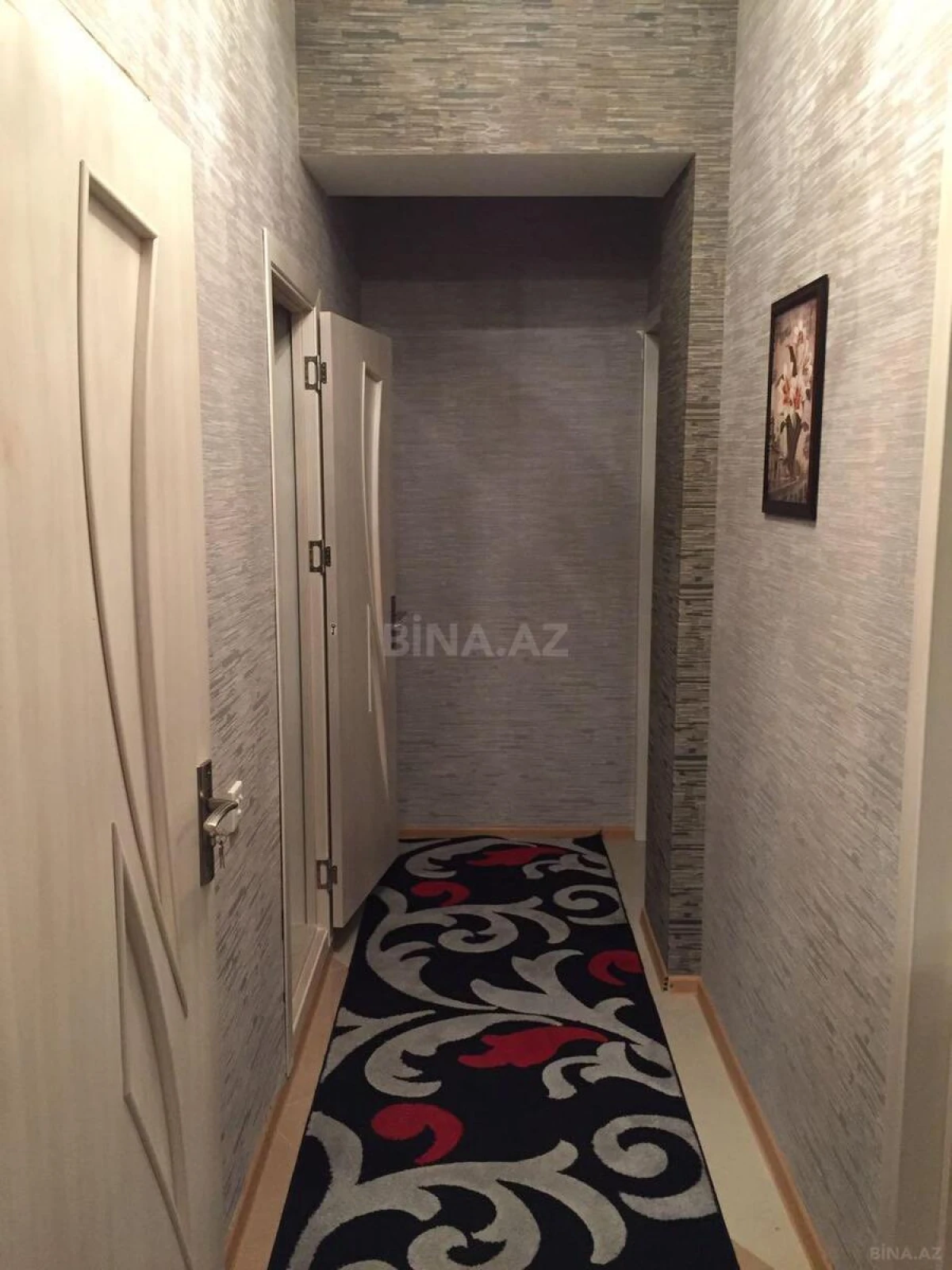 Kirayə verilir 2 otaqlı mənzil 95 m²