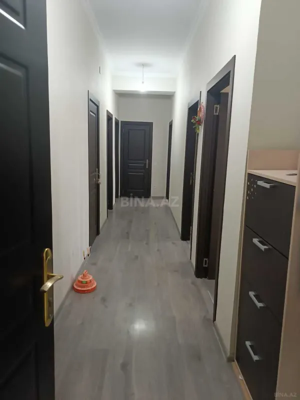 Satılır 4 otaqlı mənzil 100 m²