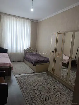 Satılır 4 otaqlı mənzil 100 m²