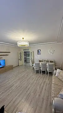 Satılır 3 otaqlı mənzil 155 m²