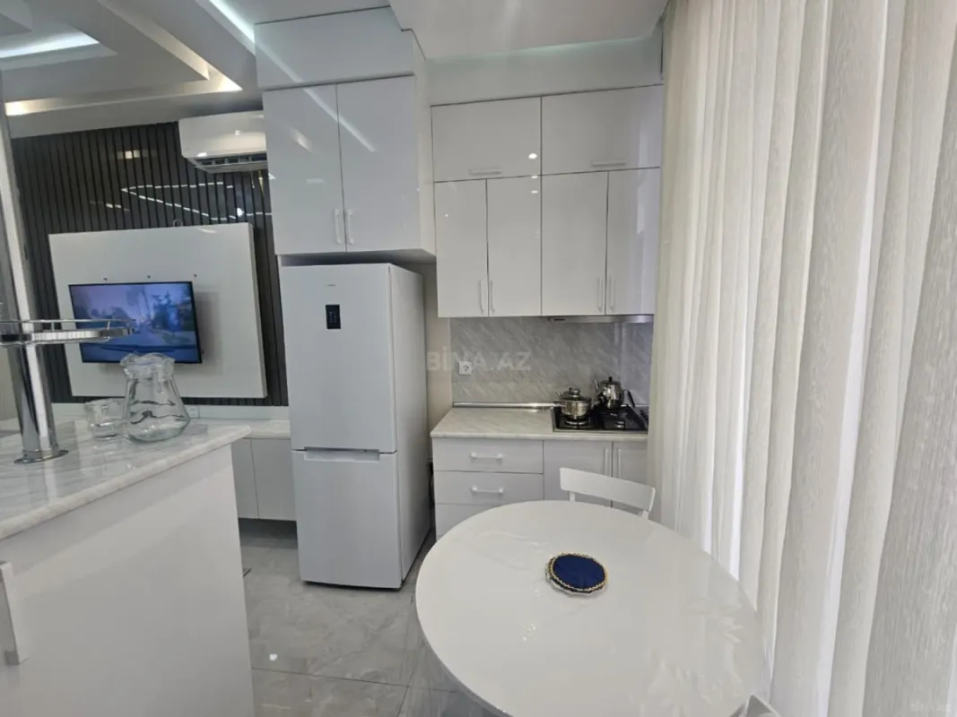 Satılır 2 otaqlı mənzil 66 m²
