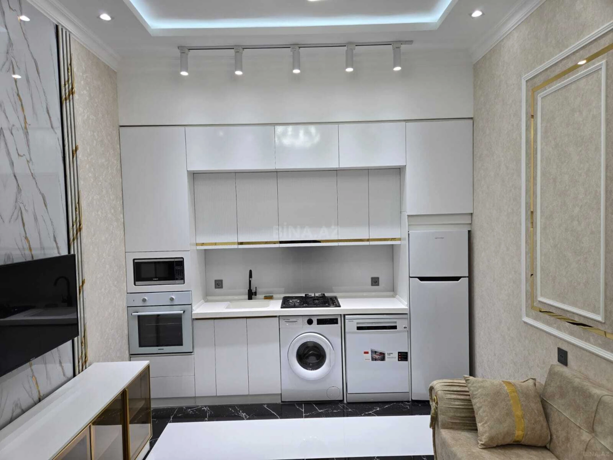 Satılır 3 otaqlı mənzil 62 m²
