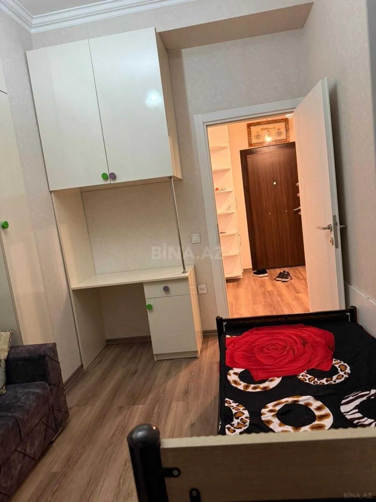 Kirayə verilir 2 otaqlı mənzil 50 m²