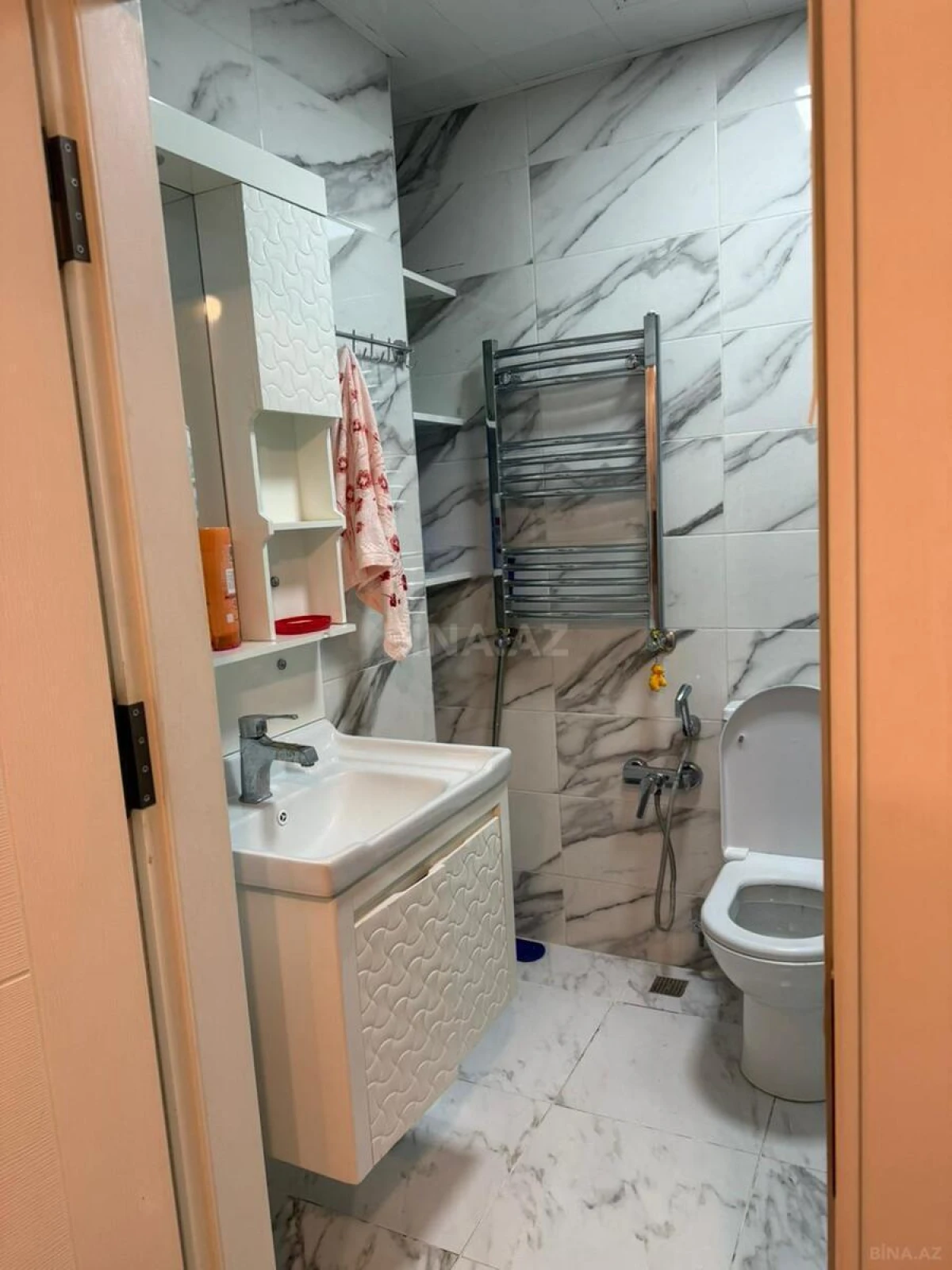 Kirayə verilir 2 otaqlı mənzil 50 m²