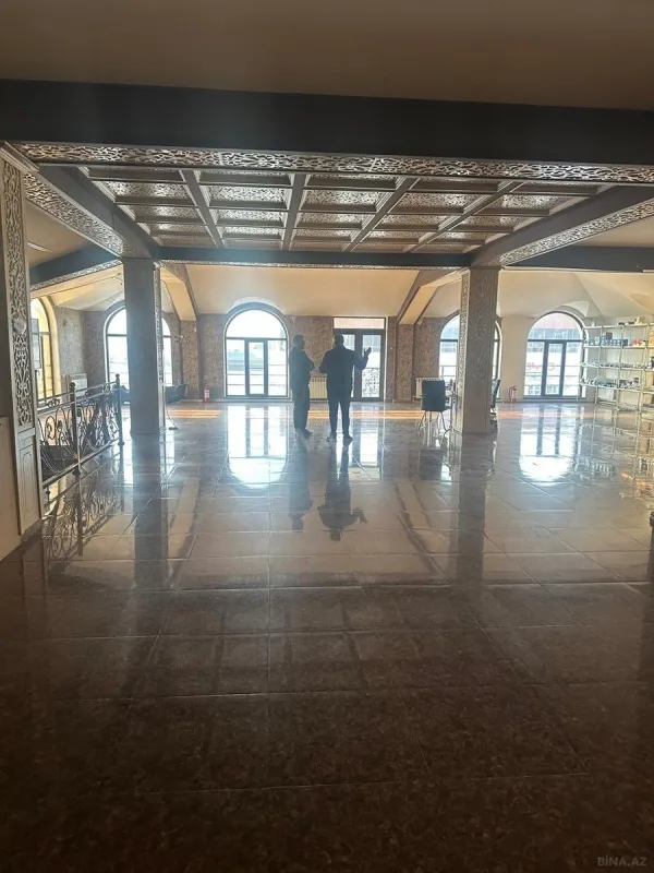 Kirayə verilir obyekt 350 m²